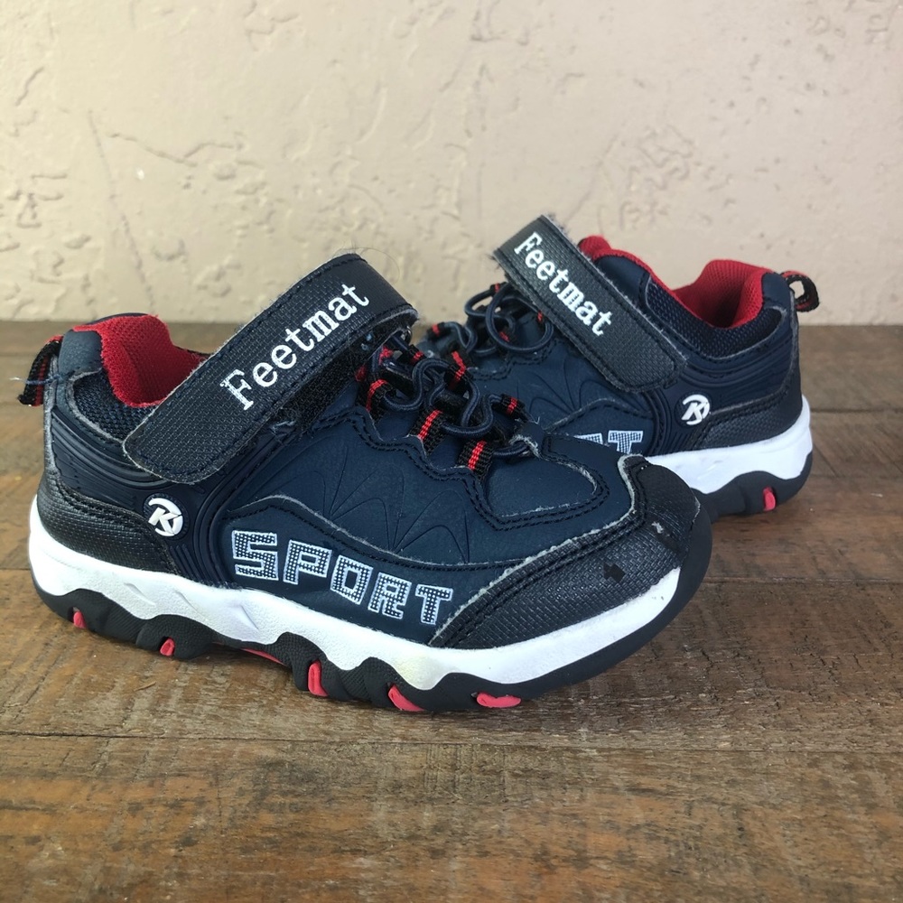 Feetmat sport toddler sneakers Sz 27 10.5 US